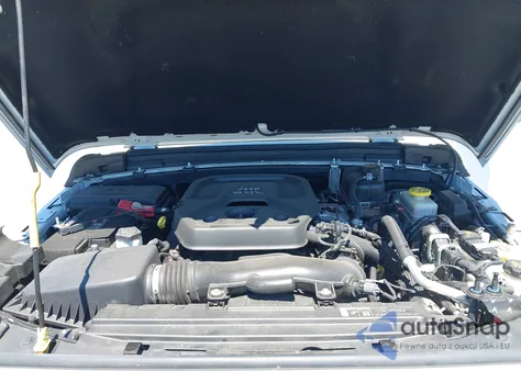 2018 Jeep Wrangler Unlimited Sport S 4X4 from USA, damaged, VIN 1C4HJXDN4JW252590